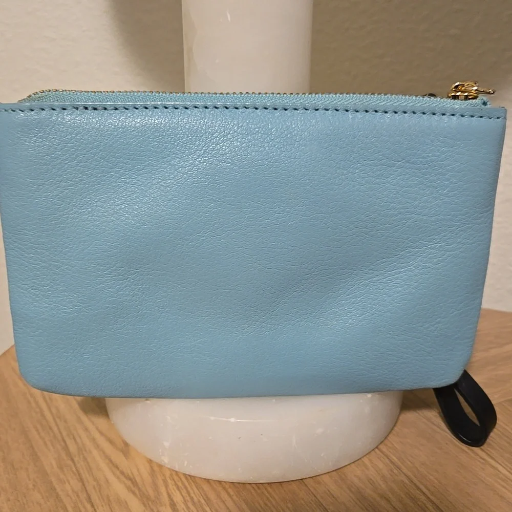 Kate Spade Wristlet With Bow - Picture 4 of 9